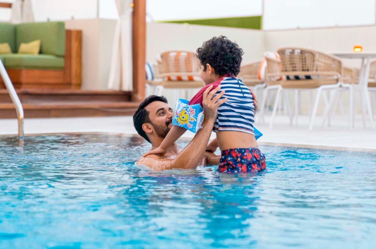 Holiday Inn & Suites Al Jubail By Ihg Al Fanatir Εξωτερικό φωτογραφία