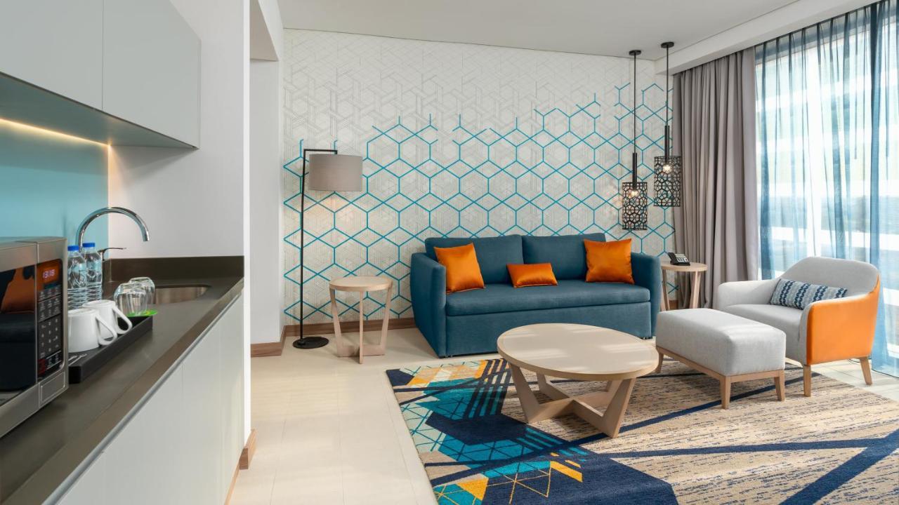 Holiday Inn & Suites Al Jubail By Ihg Al Fanatir Εξωτερικό φωτογραφία