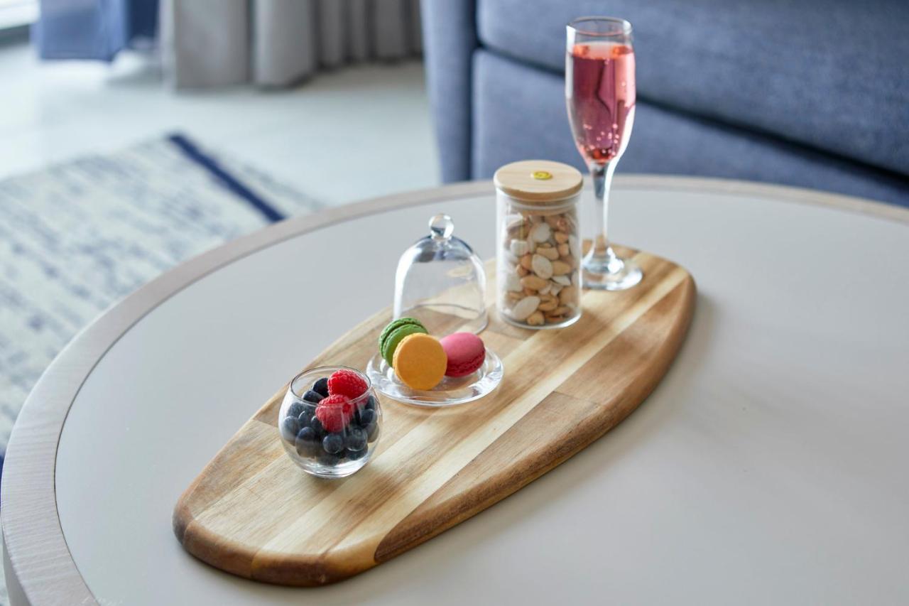Holiday Inn & Suites Al Jubail By Ihg Al Fanatir Εξωτερικό φωτογραφία